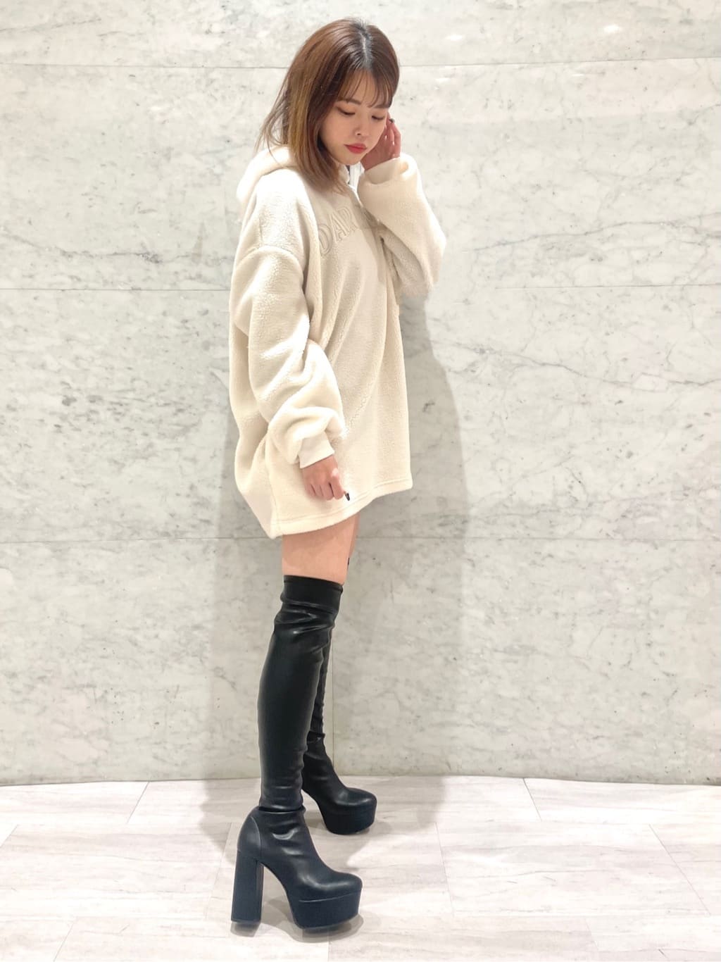 RISAさんの「ESPERANZA｜厚底ラク盛りニーハイブーツ」を使ったコーディネート