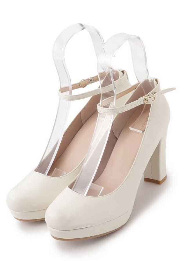 takeさんの「ESPERANZA｜3WAYチャンキーヒールパンプス」を使ったコーディネート