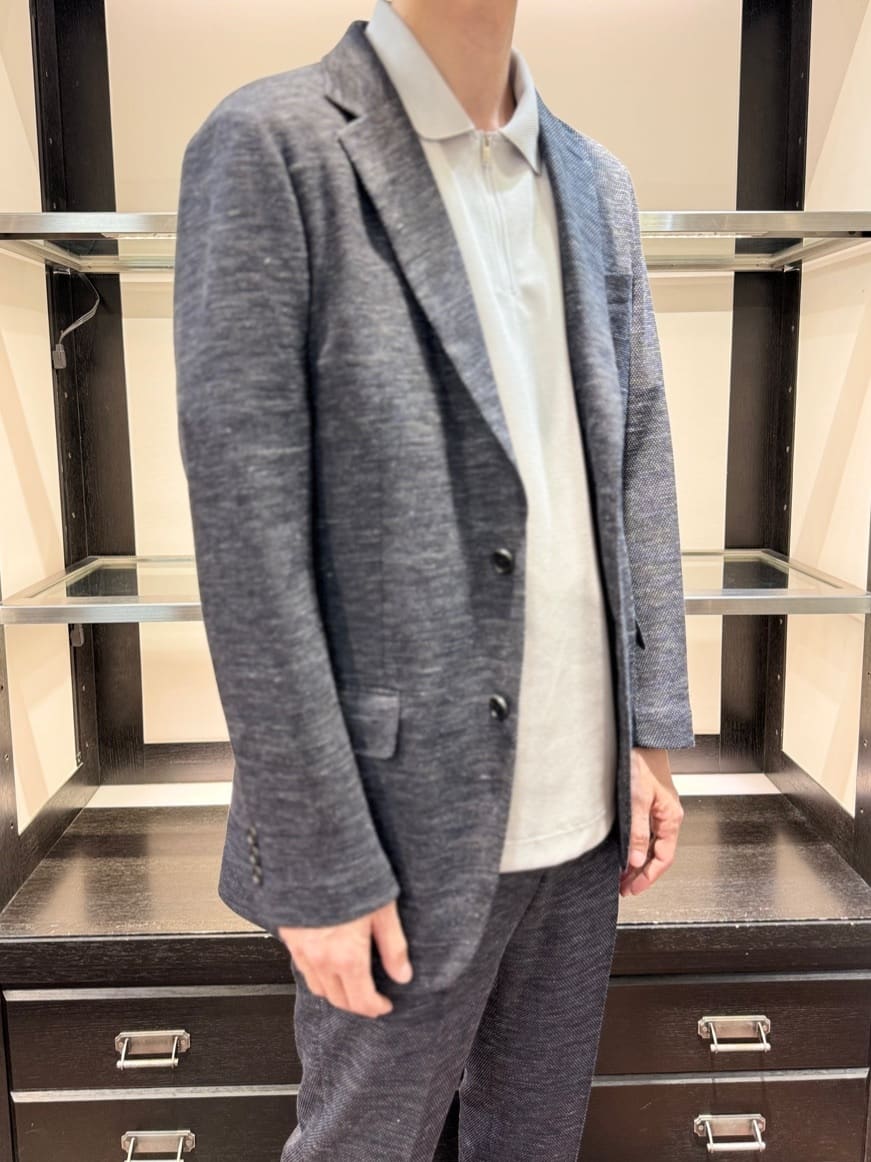 よっしーさんの「TAKEO KIKUCHI｜【尾州織】リネンブレンド メッシュ ジャケット」を使ったコーディネート