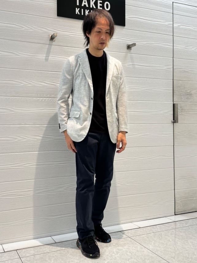 井出恭輔さんの「TAKEO KIKUCHI｜【尾州織】リネンブレンド メッシュ ジャケット」を使ったコーディネート