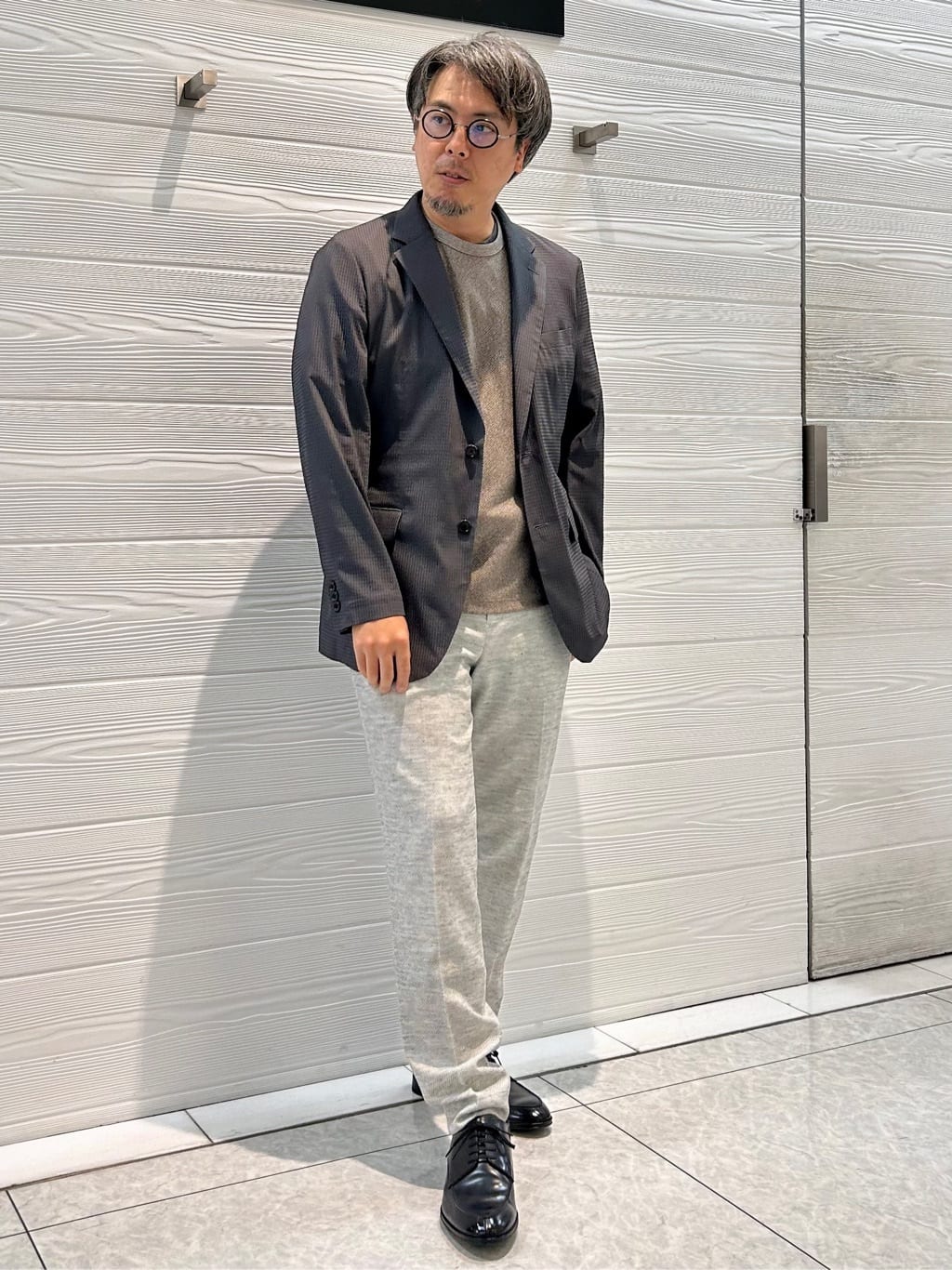 すーさんの「TAKEO KIKUCHI｜【尾州織】リネンブレンド メッシュパンツ」を使ったコーディネート