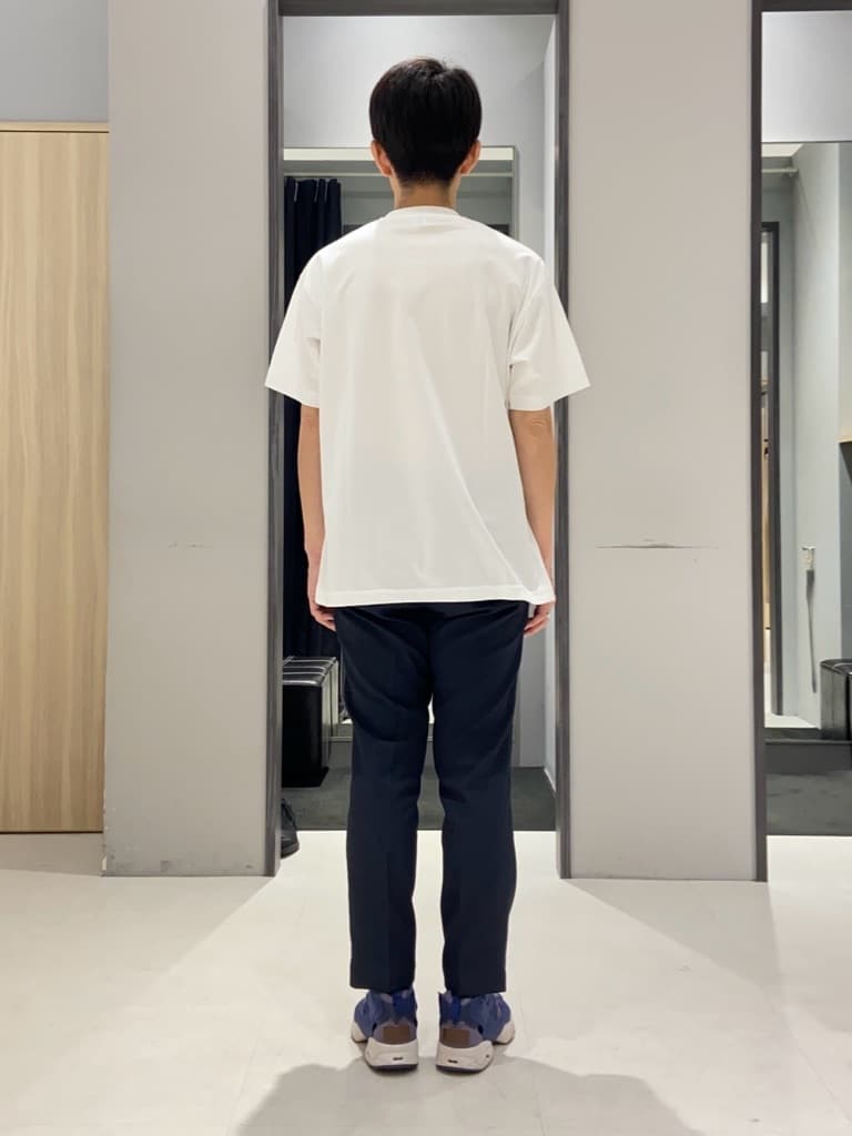 わいずみさんの「TAKEO KIKUCHI｜【撥水】ライトウェイト ボディバッグ」を使ったコーディネート
