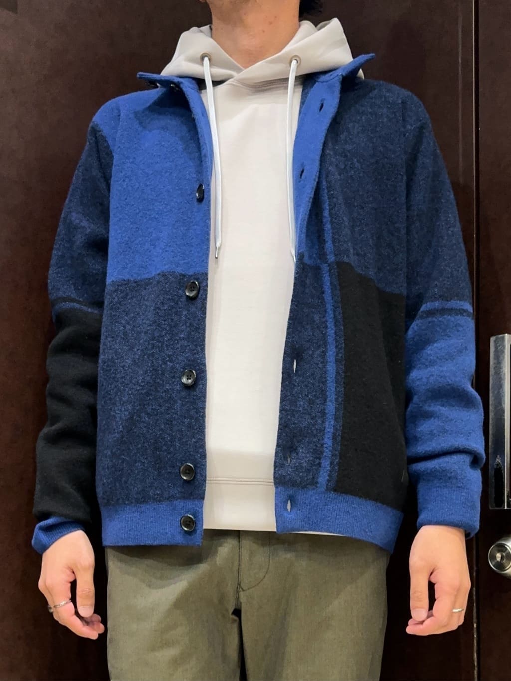 shuheiさんの「TAKEO KIKUCHI｜【全7サイズ&times;8色展開！】トップマルチヘリンボン パンツ」を使ったコーディネート