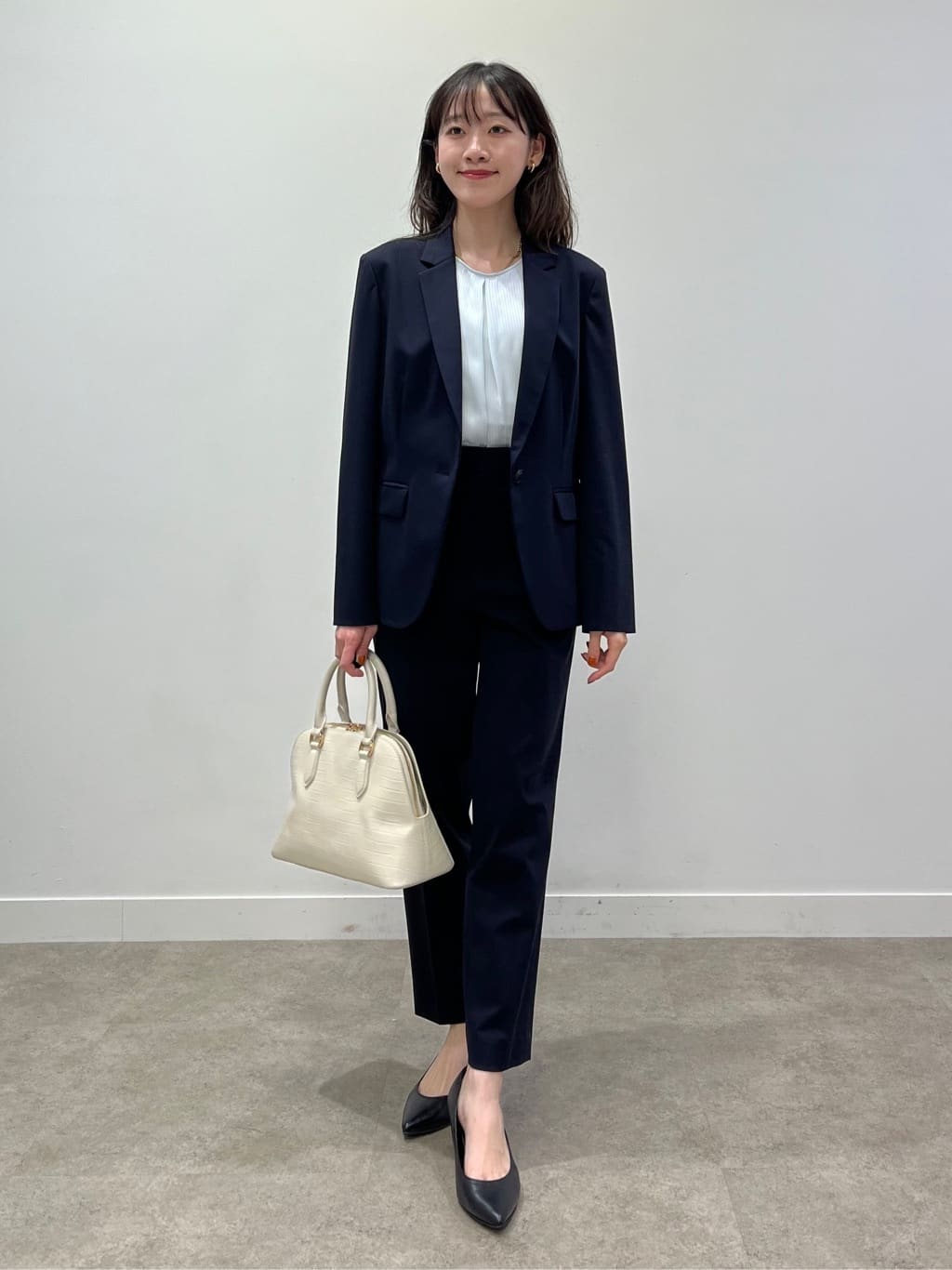 kaaiさんの「UNTITLED｜【日本製・本革】Comfit Dresser Pumps（コンフィットドレッサーパンプス）」を使ったコーディネート
