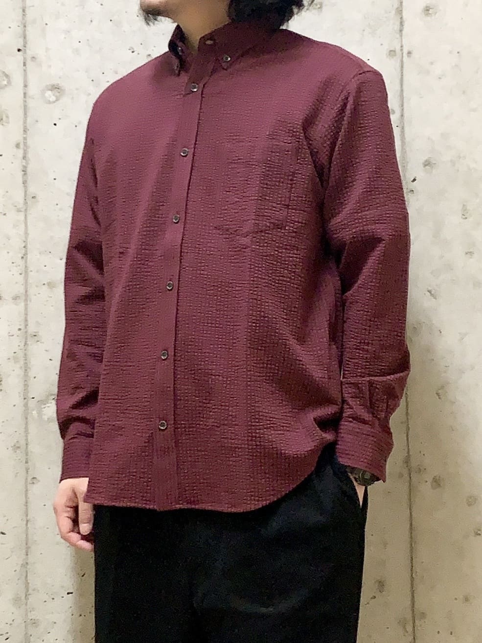 木村剛さんの「TAKEO KIKUCHI｜【抗菌防臭/シーズンレス】シアサッカー ジャージシャツ」を使ったコーディネート