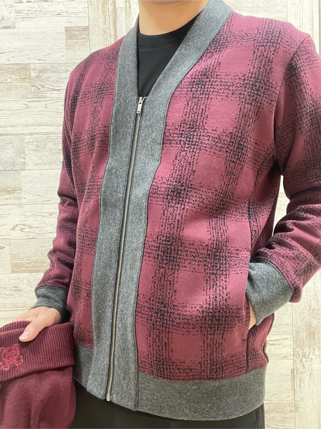 Suehiroさんの「TAKEO KIKUCHI｜」を使ったコーディネート