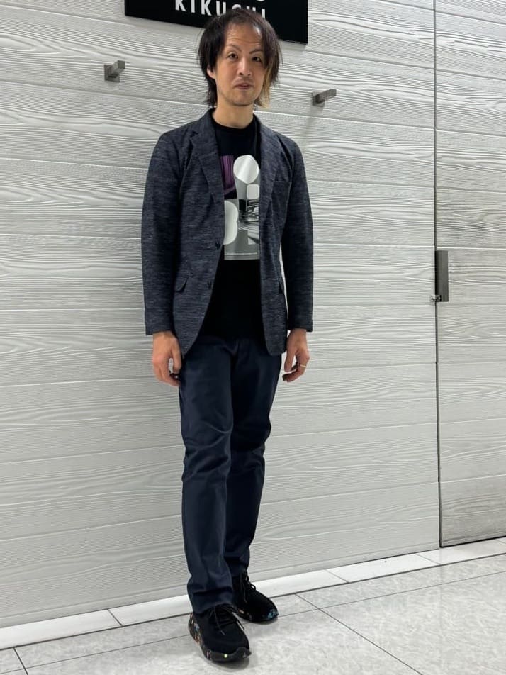 井出恭輔さんの「TAKEO KIKUCHI｜【尾州織】リネンブレンド メッシュ ジャケット」を使ったコーディネート