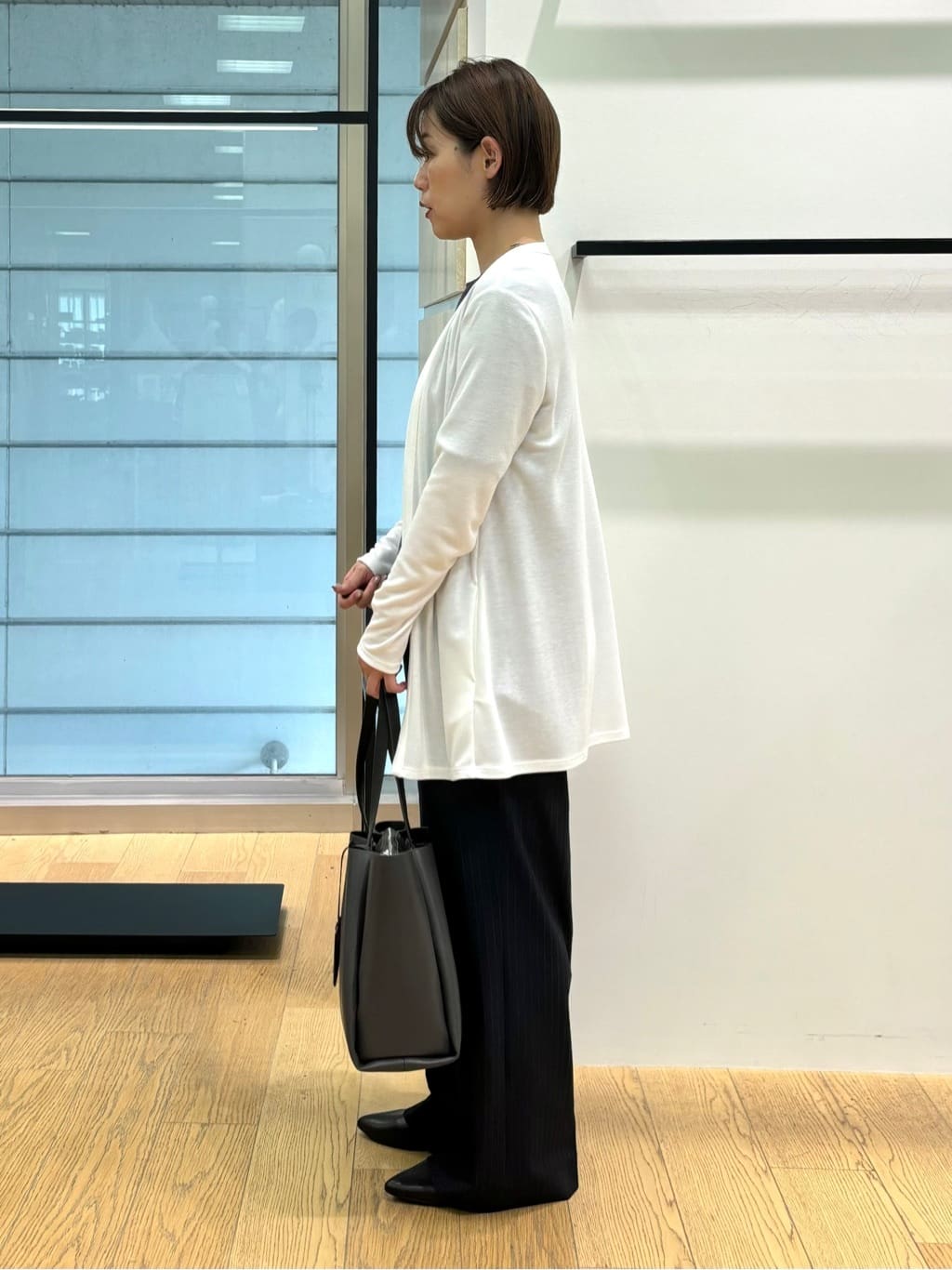 asamiさんの「INDIVI｜【セレモニーにおすすめ！】パール調トップネックレス」を使ったコーディネート