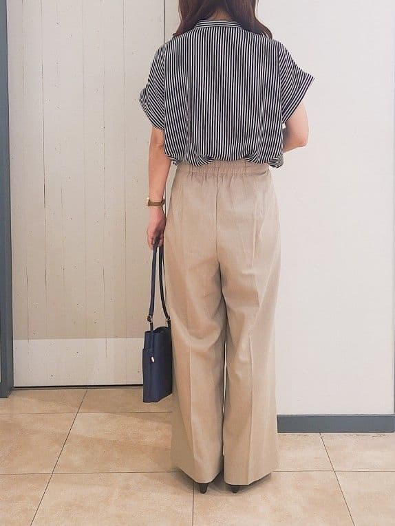 kumiさんの「grove｜【ふわっと心地よい足入れ】やわここち(R)Vカットパンプス」を使ったコーディネート