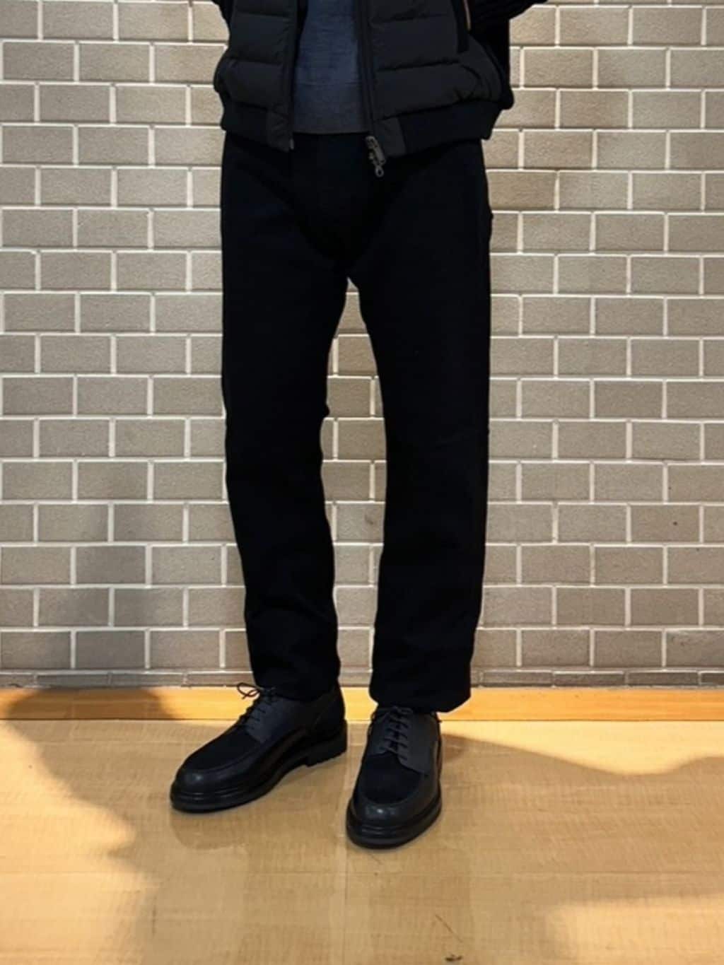 カニぞうさんの「TAKEO KIKUCHI｜【Sサイズ～】ストレッチ デニム パンツ」を使ったコーディネート
