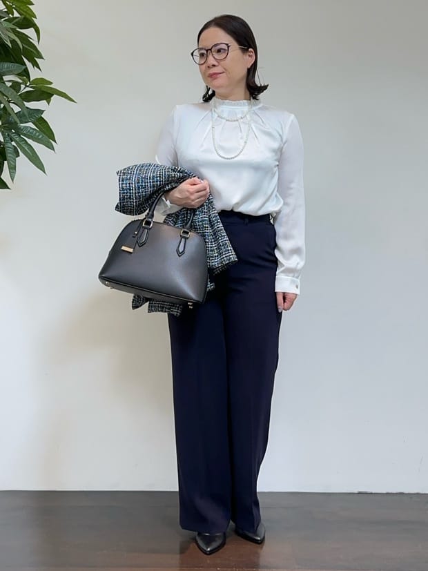 Asamiさんの「UNTITLED｜【追加/日本製】ブーケフラワーコサージュ」を使ったコーディネート