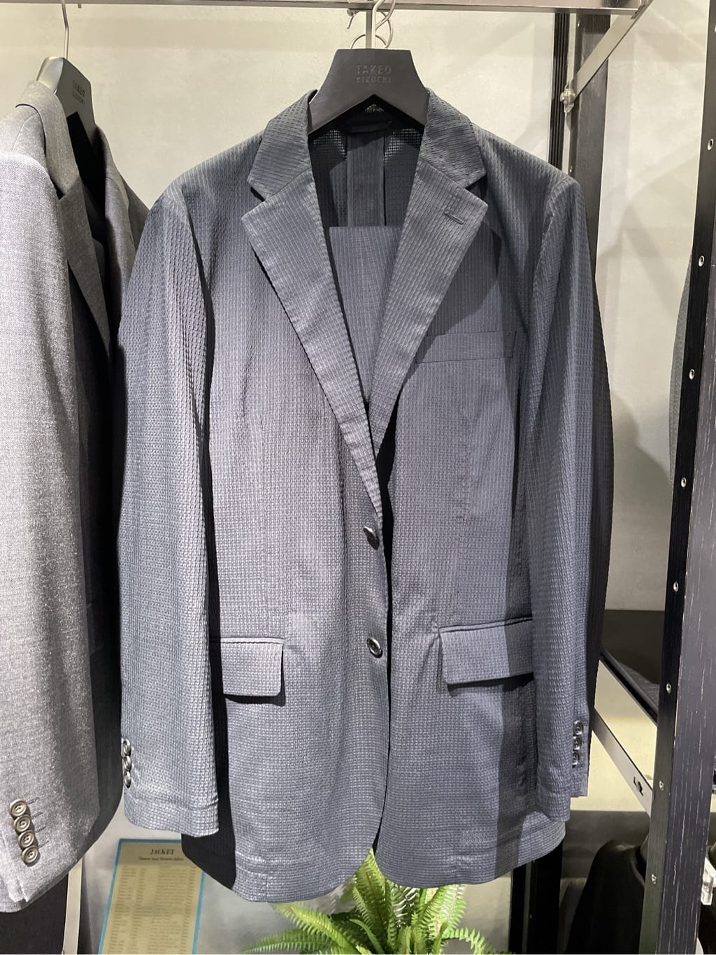Tightさんの「TAKEO KIKUCHI｜【Made in JAPAN】番千鳥ウィンドペン柄 ネクタイ」を使ったコーディネート