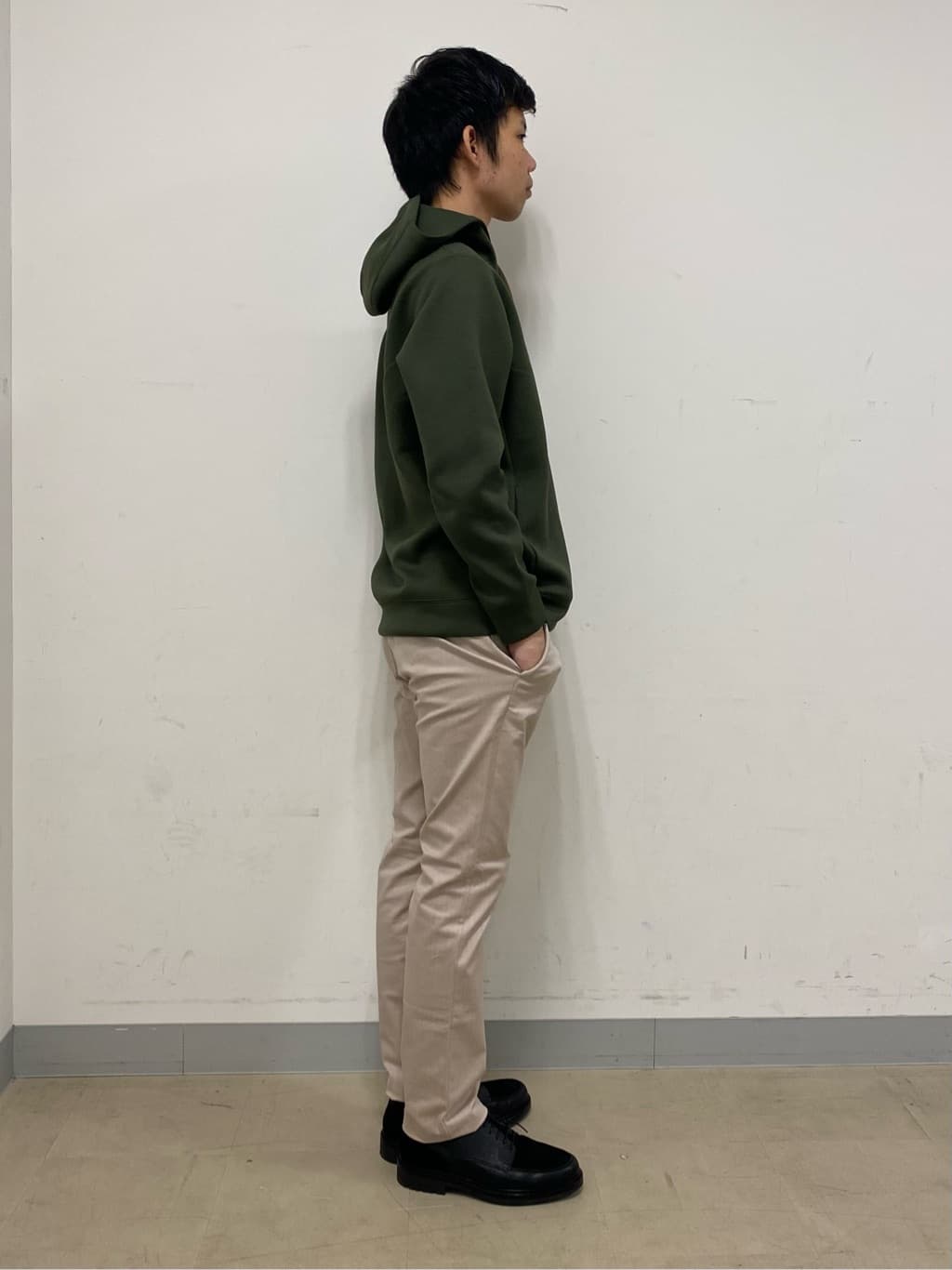 shoumaさんの「TAKEO KIKUCHI｜【全7サイズ&times;8色展開！】トップマルチヘリンボン パンツ」を使ったコーディネート