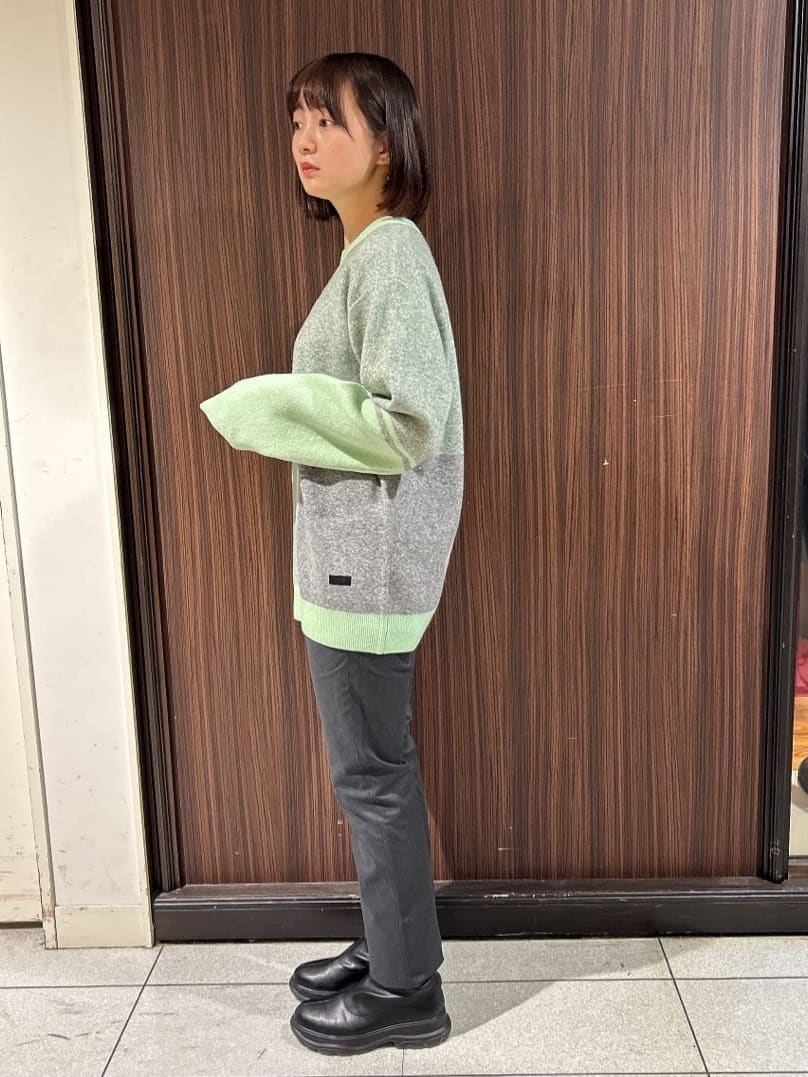 さやさんの「TAKEO KIKUCHI｜【全7サイズ&times;8色展開！】トップマルチヘリンボン パンツ」を使ったコーディネート