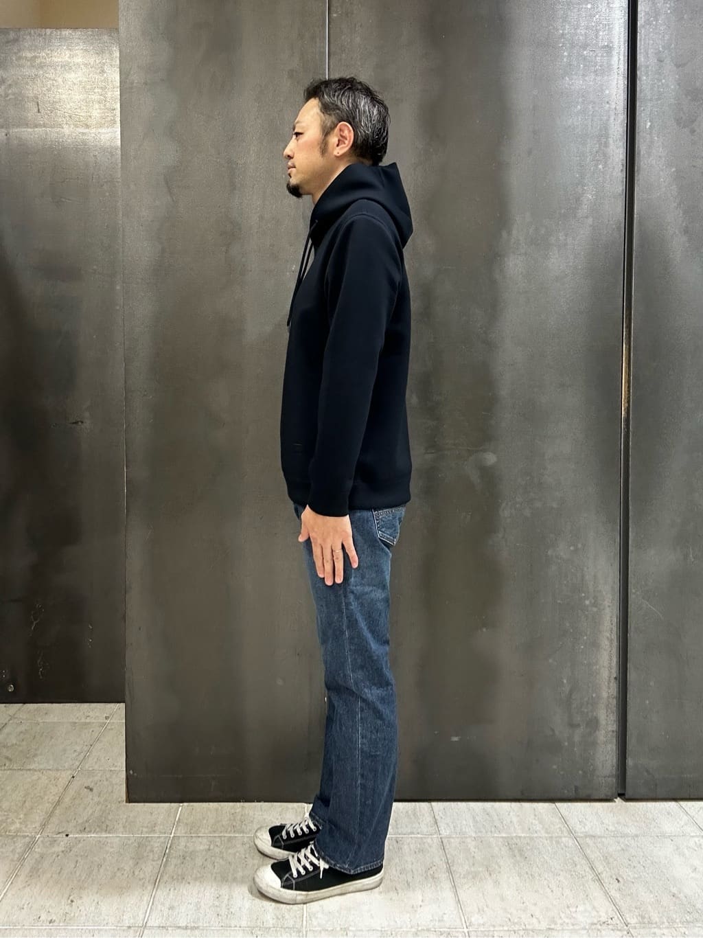 coheyさんの「TAKEO KIKUCHI｜【Sサイズ～】エアダン プルオーバー パーカ」を使ったコーディネート