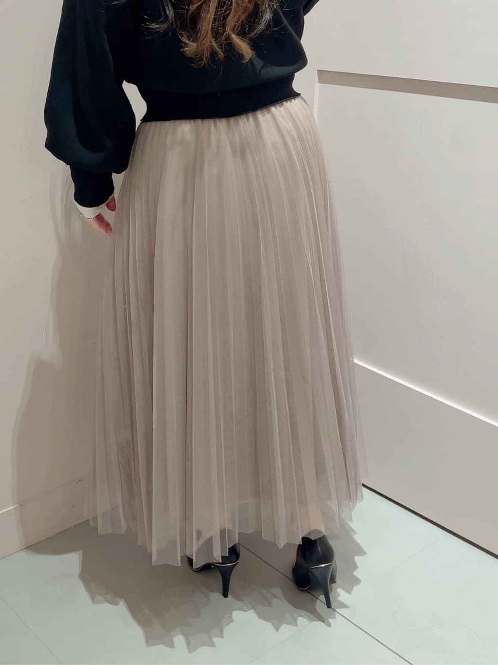 りえさんの「ESPERANZA｜【レイン対応/12時間パンプス】約8.5cm　歩きやすくて疲れにくい」を使ったコーディネート