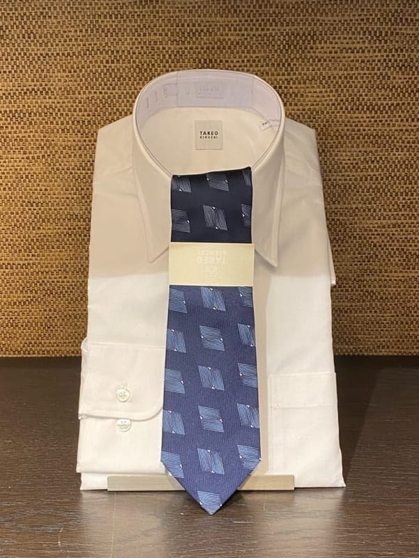 かわぴーさんの「TAKEO KIKUCHI｜【Made in JAPAN】ブロード レギュラーカラー ドレスシャツ」を使ったコーディネート