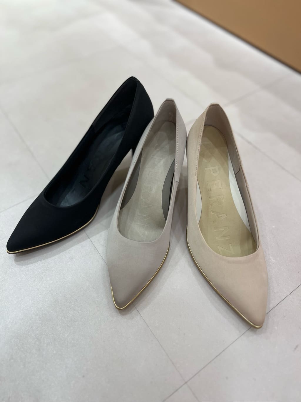 aya.oさんの「ESPERANZA｜12時間パンプスNeo「約7.5cmヒール」」を使ったコーディネート
