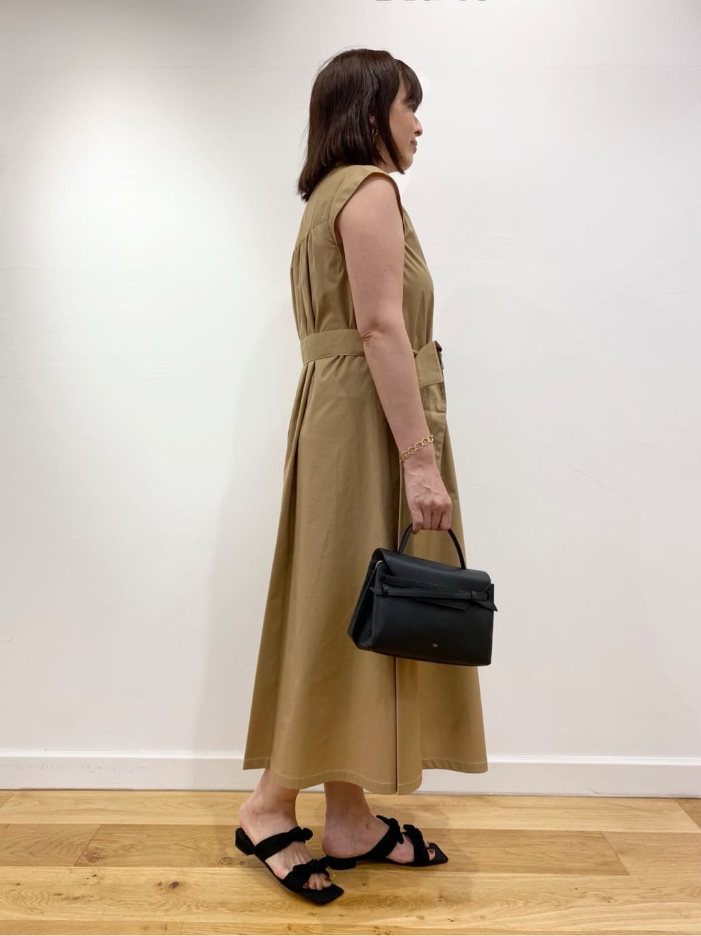 Sawaguchiさんの「DRESSTERIOR｜チェーンブレスレット」を使ったコーディネート