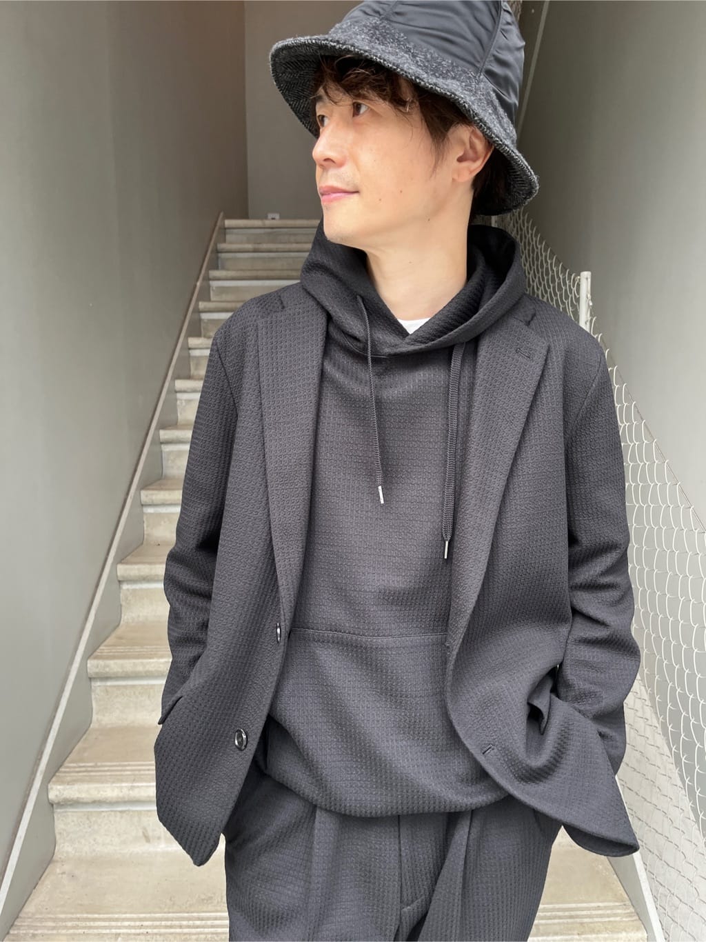 Shintaroさんの「TAKEO KIKUCHI｜【抗菌防臭】クロスウィーブ ジャケット」を使ったコーディネート
