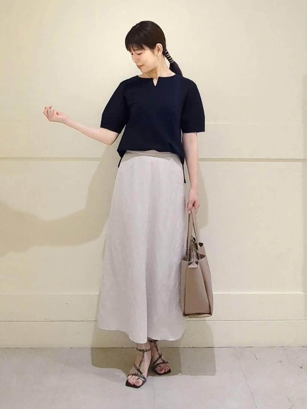 SHOさんの「INDIVI｜」を使ったコーディネート
