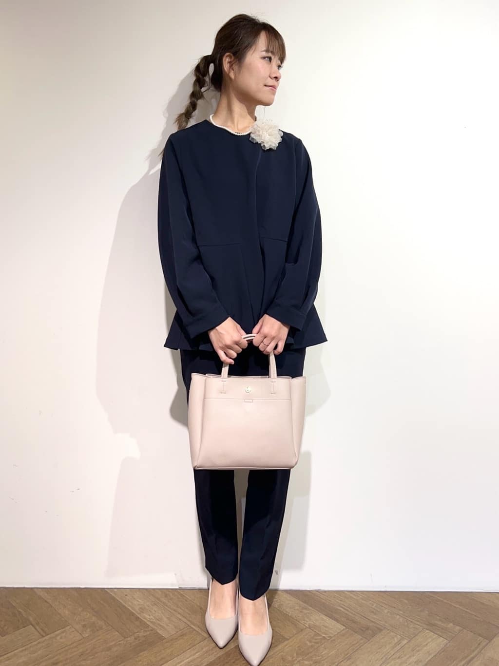 meeさんの「OPAQUE.CLIP｜【抗菌防臭加工/7cmヒール】ベーシックパンプス/通勤対応」を使ったコーディネート