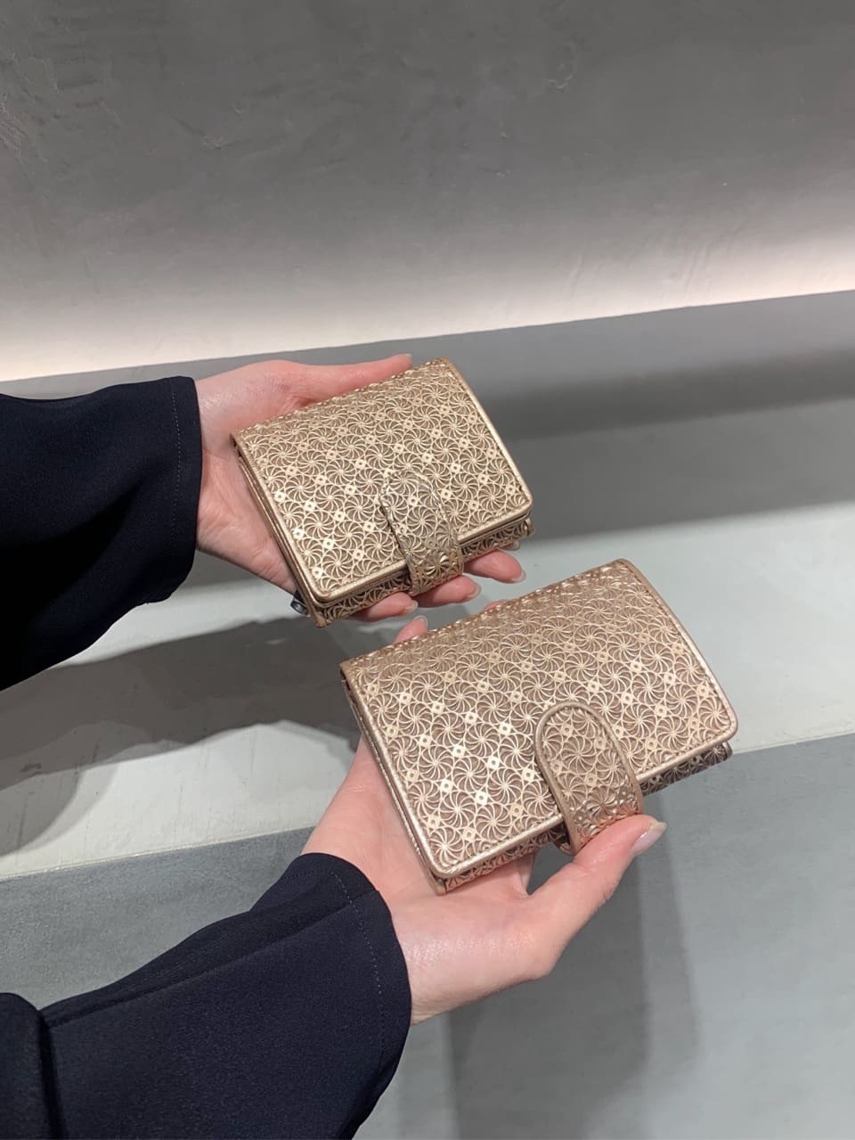 Kさんの「HIROKO HAYASHI｜GIRASOLE（ジラソーレ）二つ折り財布」を使ったコーディネート