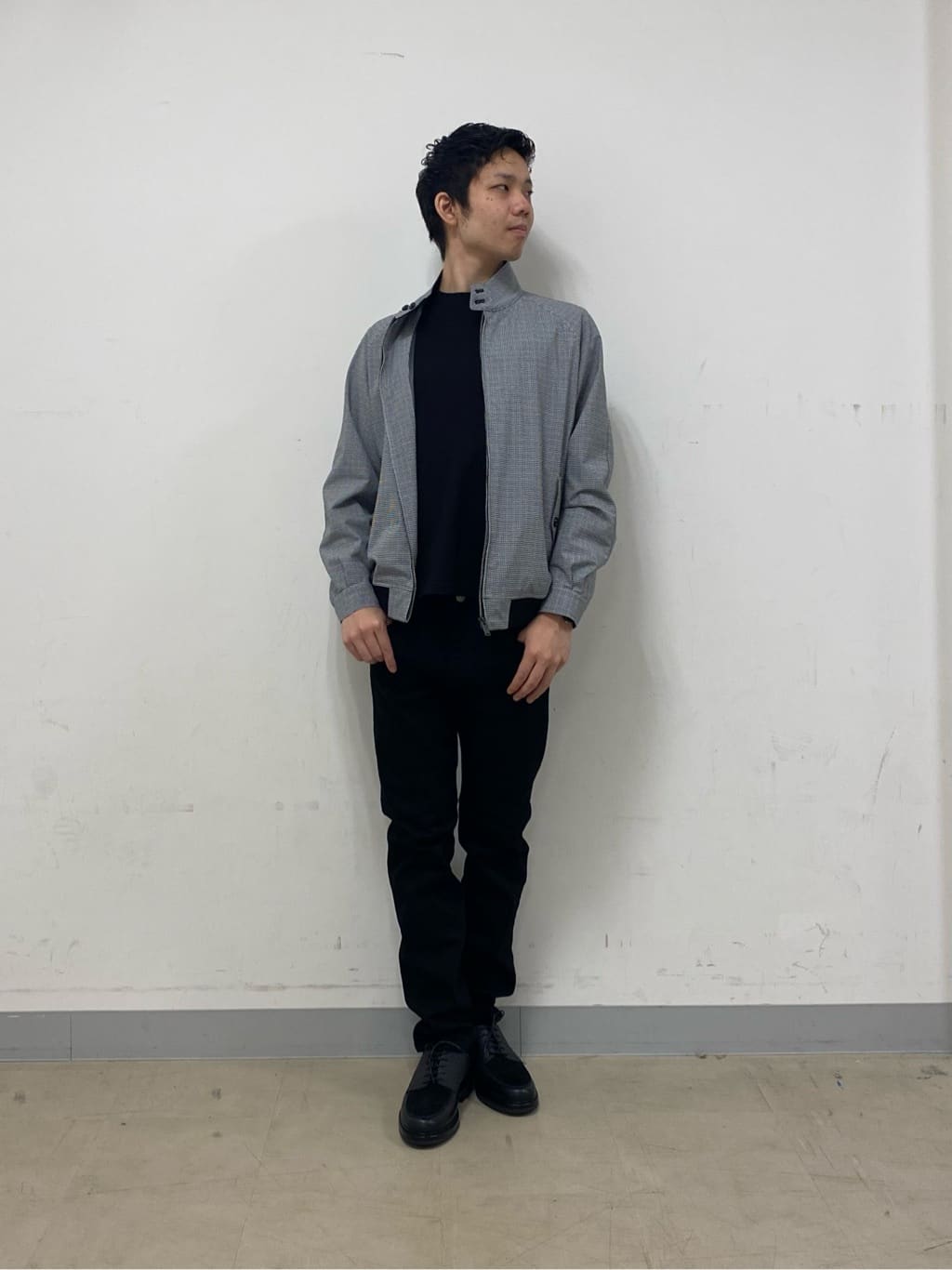 shoumaさんの「TAKEO KIKUCHI｜【Sサイズ～】ストレッチ デニム パンツ」を使ったコーディネート