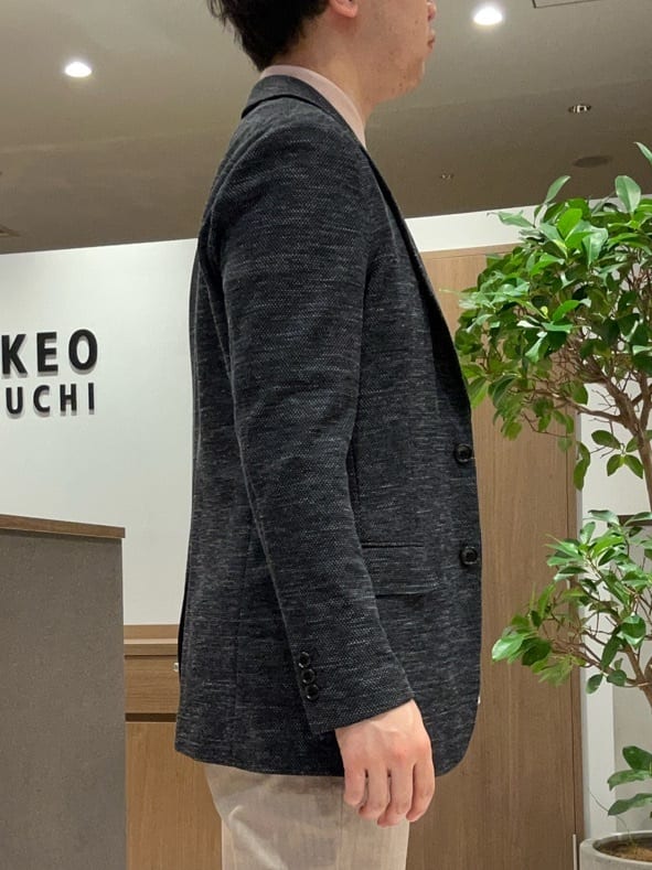コウノ モトヤさんの「TAKEO KIKUCHI｜【尾州織】リネンブレンド メッシュ ジャケット」を使ったコーディネート