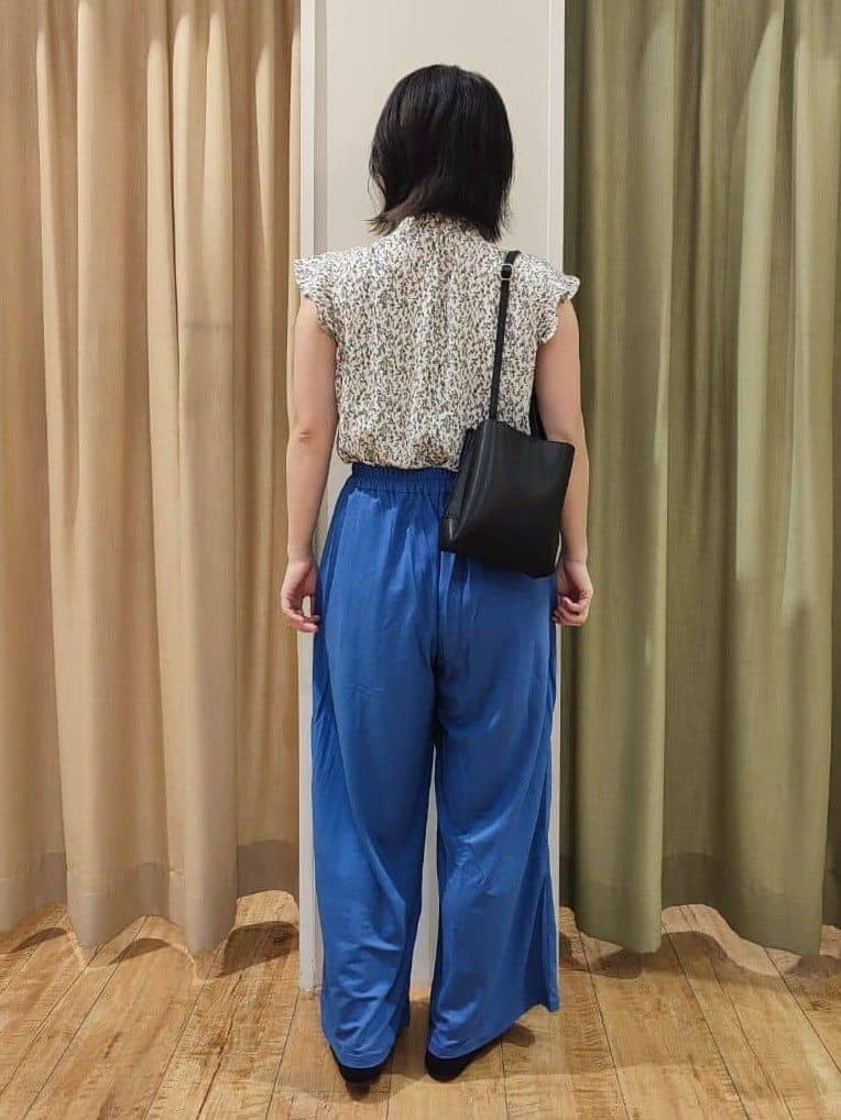 もーりぃさんの「SHOO･LA･RUE｜」を使ったコーディネート