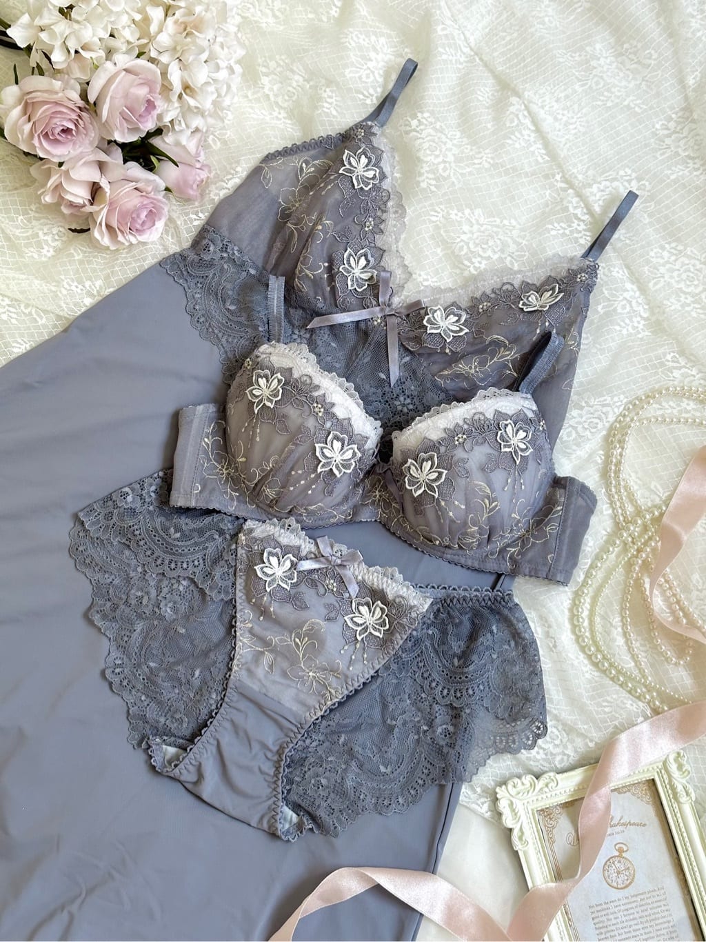 misakiさんの「Risa Magli｜マデリン ブラジャー（E-F）＜サイドシェイプ＞」を使ったコーディネート
