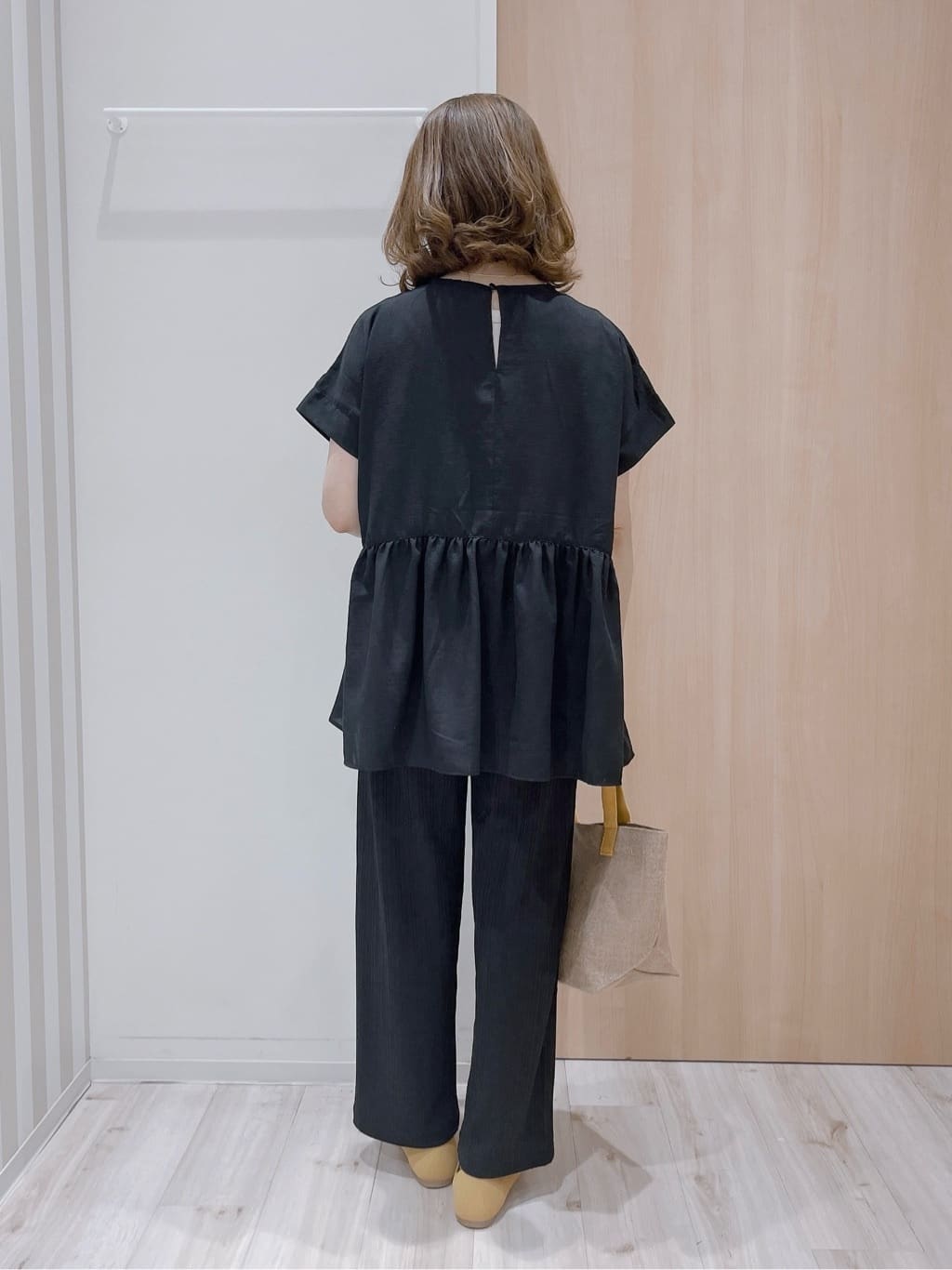 かんちゃんさんの「SHOO･LA･RUE｜」を使ったコーディネート