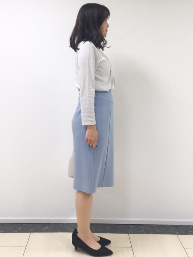 yukinaさんの「COUP DE CHANCE｜◆【洗える／日本製】ラウンドネックプルオーバー」を使ったコーディネート