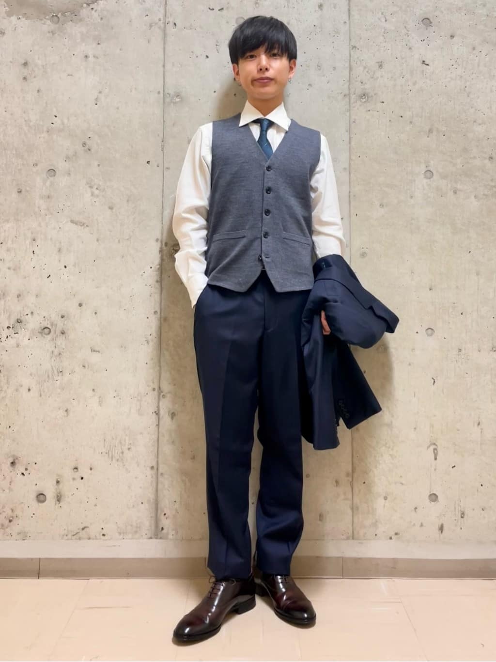 すずきさんの「TAKEO KIKUCHI｜【Made in JAPAN】番千鳥ウィンドペン柄 ネクタイ」を使ったコーディネート