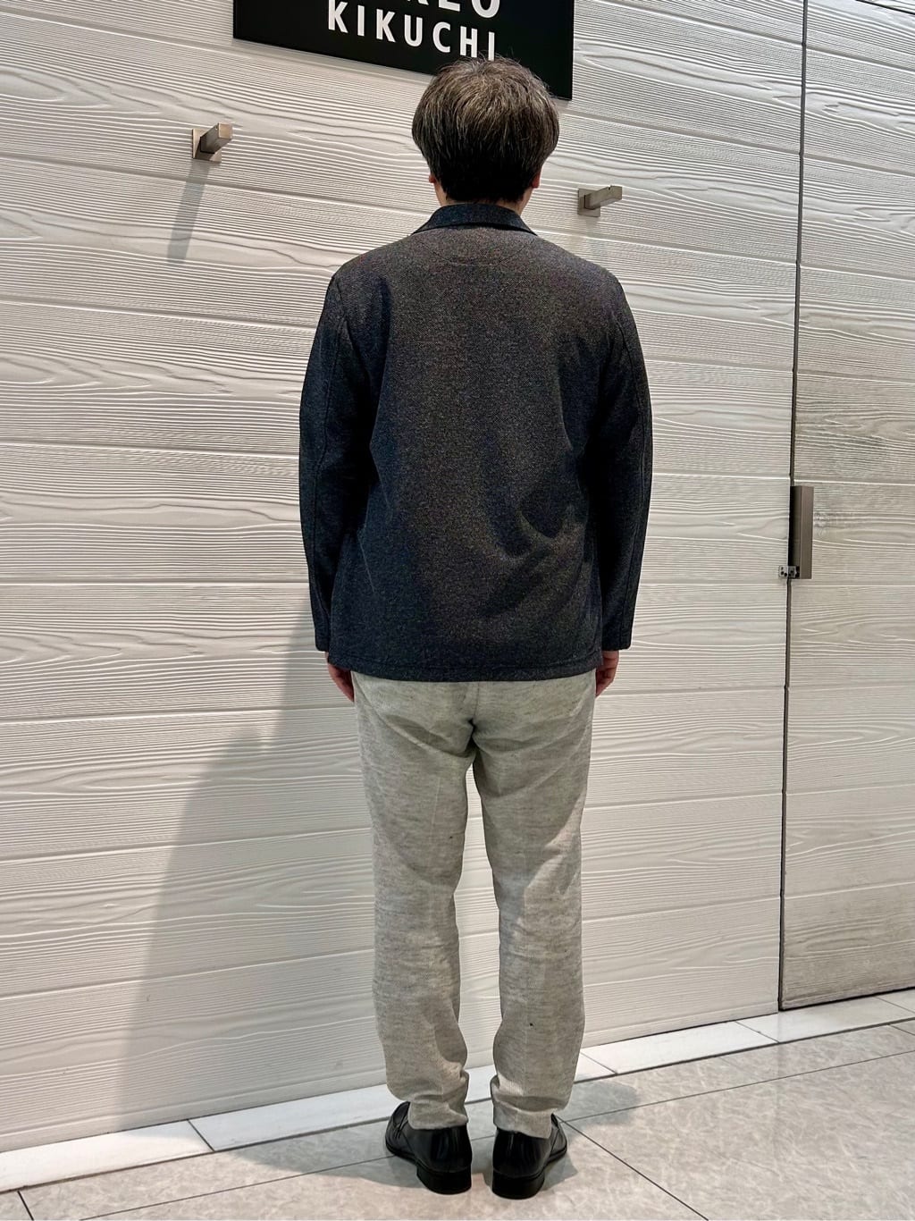すーさんの「TAKEO KIKUCHI｜【尾州織】リネンブレンド メッシュパンツ」を使ったコーディネート