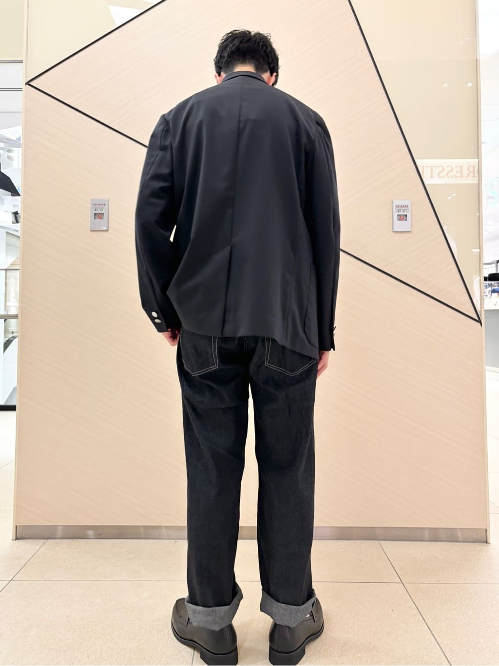小山凌さんの「DRESSTERIOR｜【撥水加工/Safari5月号掲載】ローファー」を使ったコーディネート