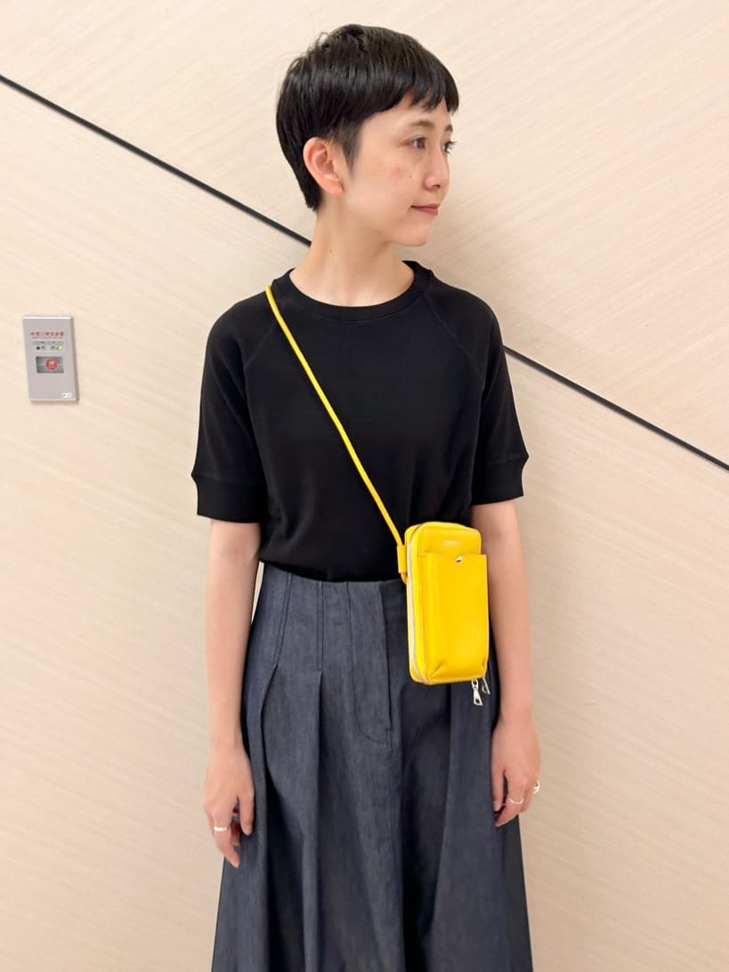 OCHIAIさんの「DRESSTERIOR｜【定番/人気】ラグランハーフスリーブプルオーバー」を使ったコーディネート
