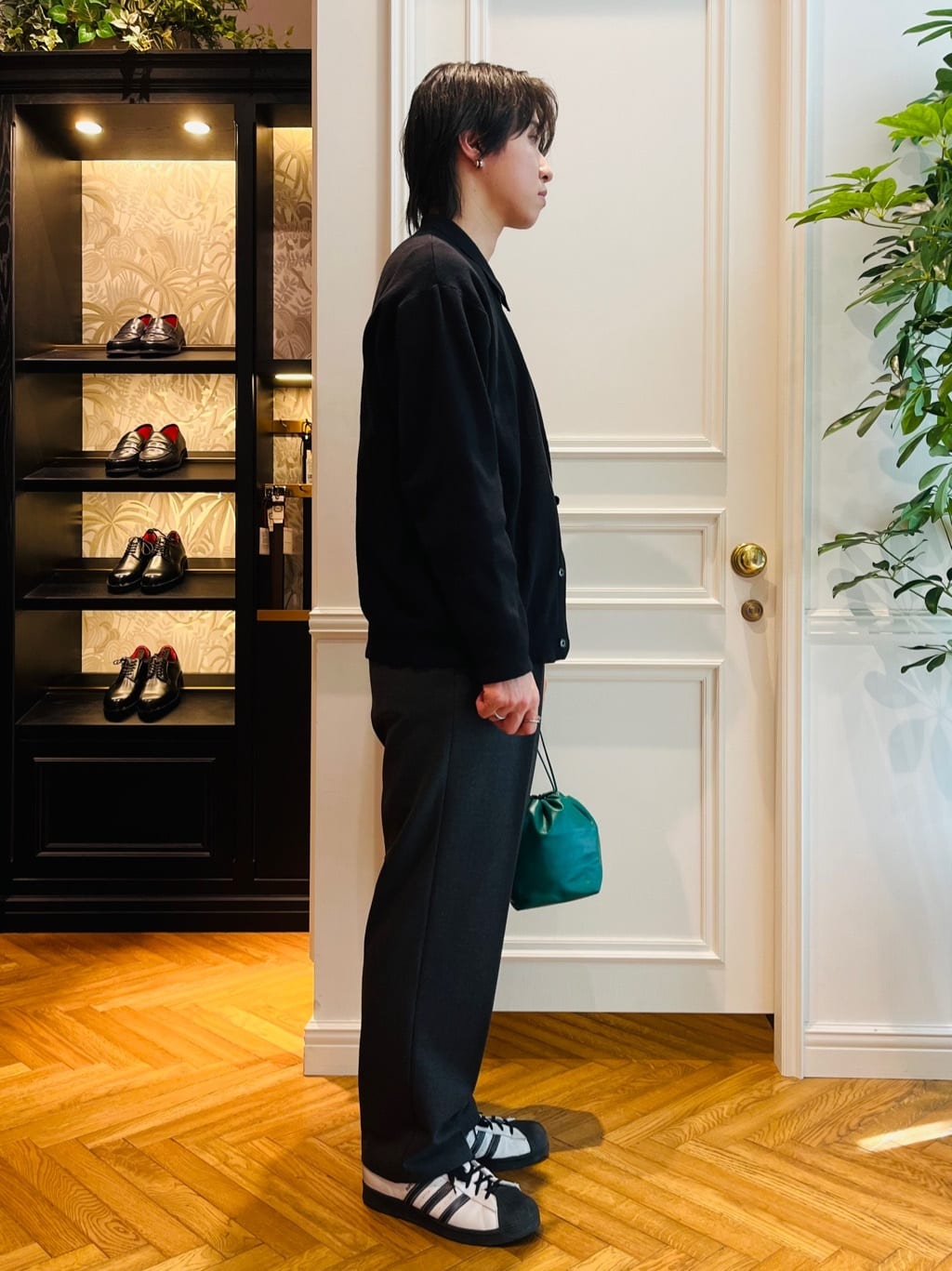 kaminaga さんの「DRESSTERIOR｜」を使ったコーディネート