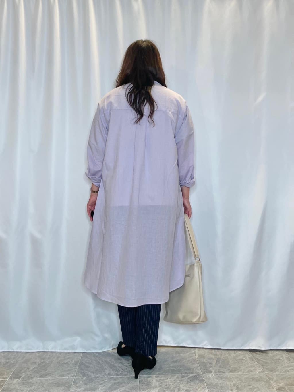 Ayaさんの「SHOO･LA･RUE｜【洗える/SS-3L】すっきりキレイにかっこよく 大人のテーパードパンツ」を使ったコーディネート