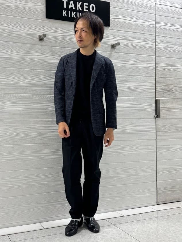 井出恭輔さんの「TAKEO KIKUCHI｜【尾州織】リネンブレンド メッシュ ジャケット」を使ったコーディネート