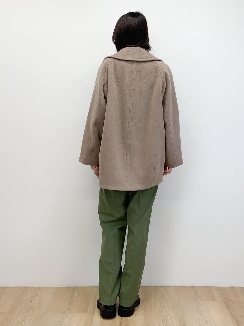 yamasakiさんの「OPAQUE.CLIP｜ストレッチベイカーパンツ／オーガニックコットン混【洗濯機洗い可／ストレッチ】」を使ったコーディネート