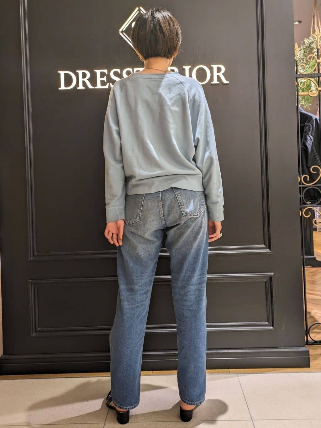saoriさんの「DRESSTERIOR｜【ウォッシャブル】テーパードコンフォートデニム」を使ったコーディネート