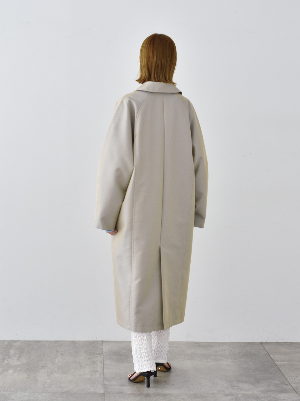 harekoさんの「CODE A｜balmacaan coat」を使ったコーディネート