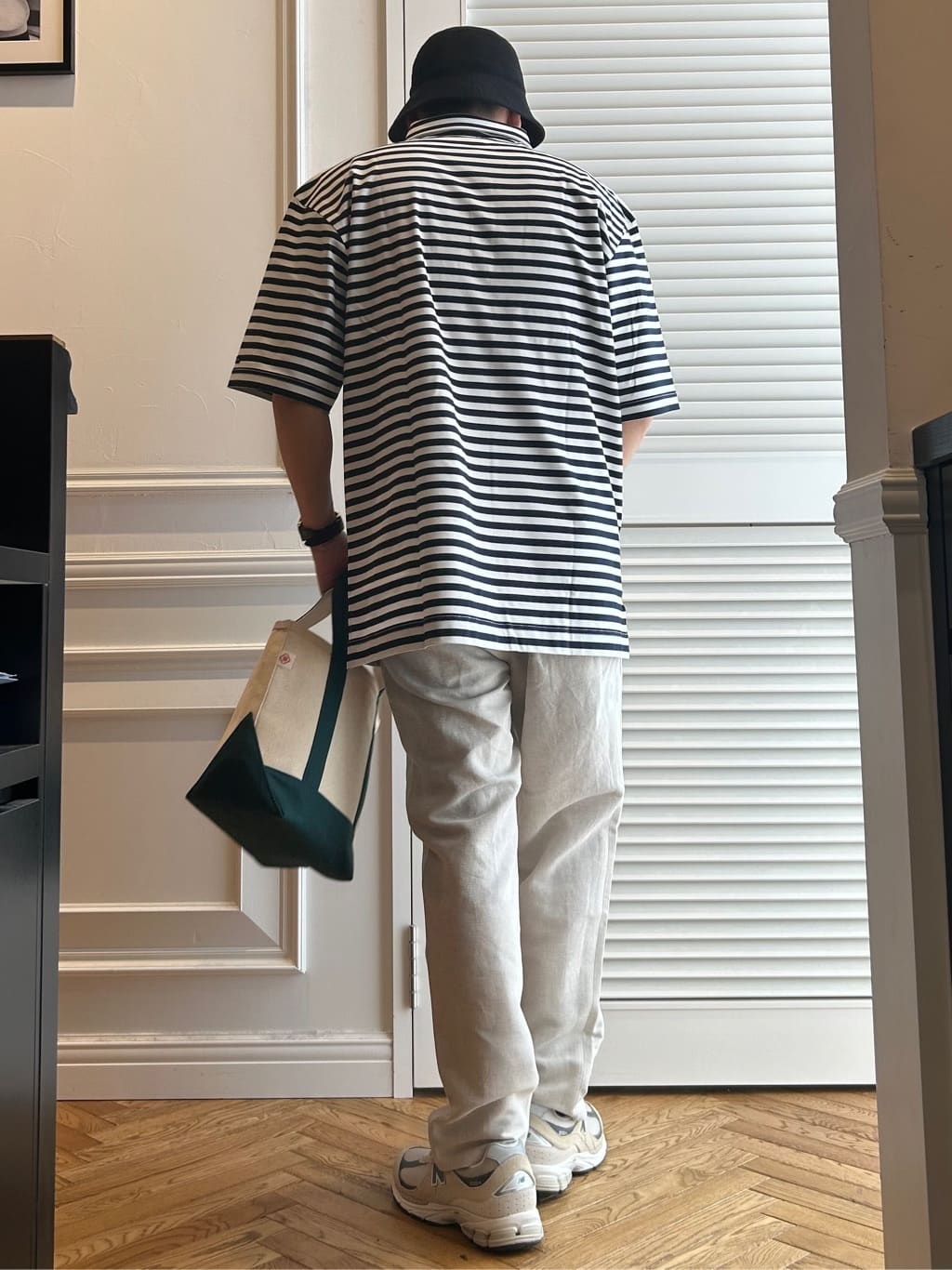 須田　慎二郎さんの「DRESSTERIOR｜」を使ったコーディネート