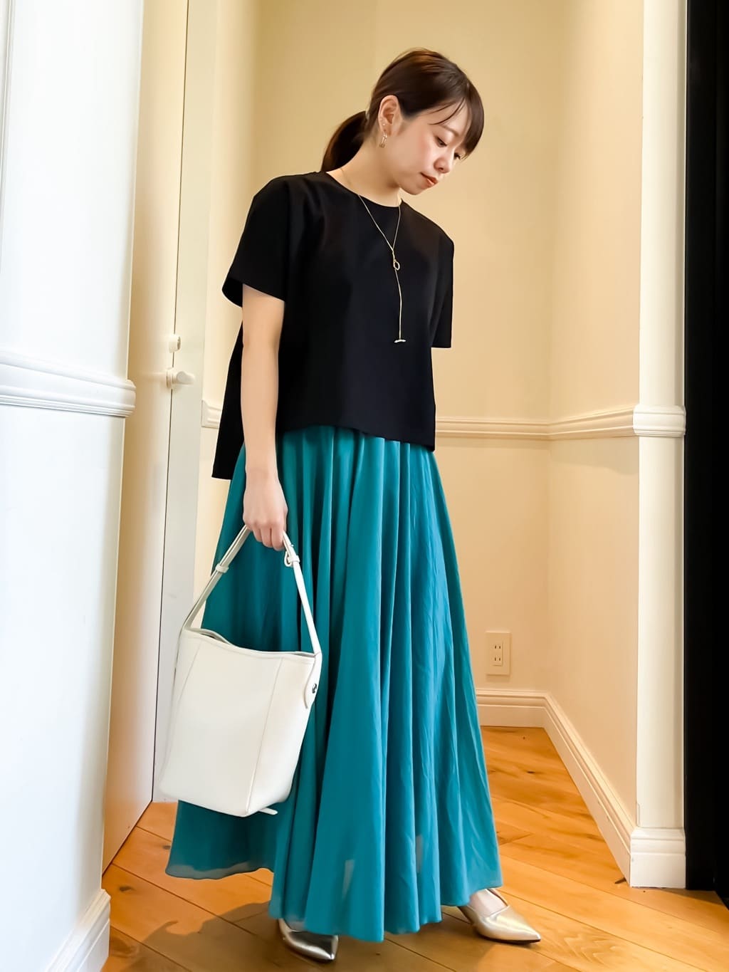 HOMMAさんの「DRESSTERIOR｜」を使ったコーディネート