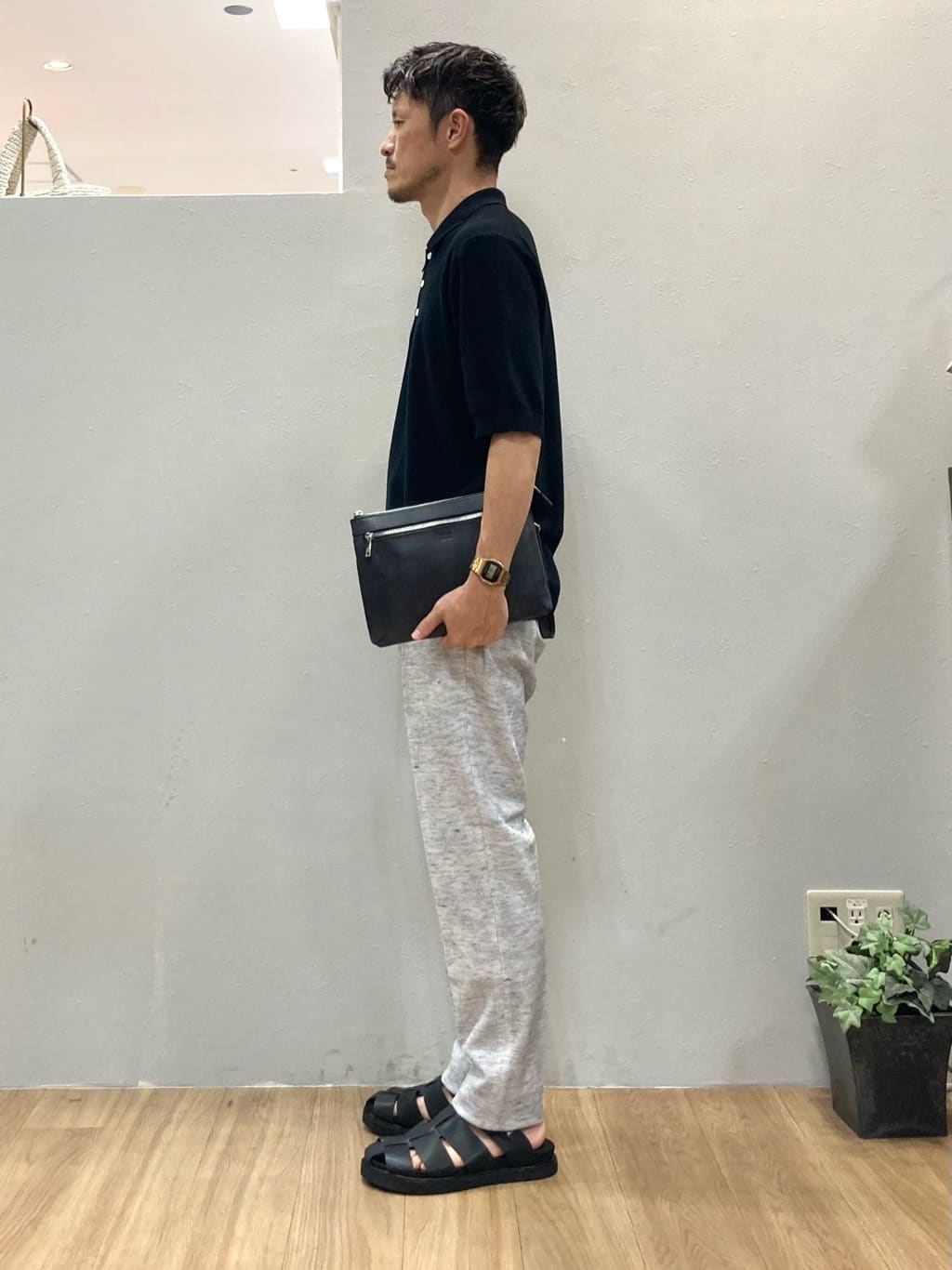 シュンさんの「TAKEO KIKUCHI｜【尾州織】リネンブレンド メッシュパンツ」を使ったコーディネート