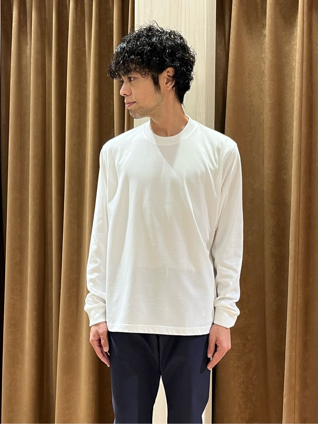 URAさんの「TAKEO KIKUCHI｜【抗菌防臭】クロスウィーブ ジャケット」を使ったコーディネート