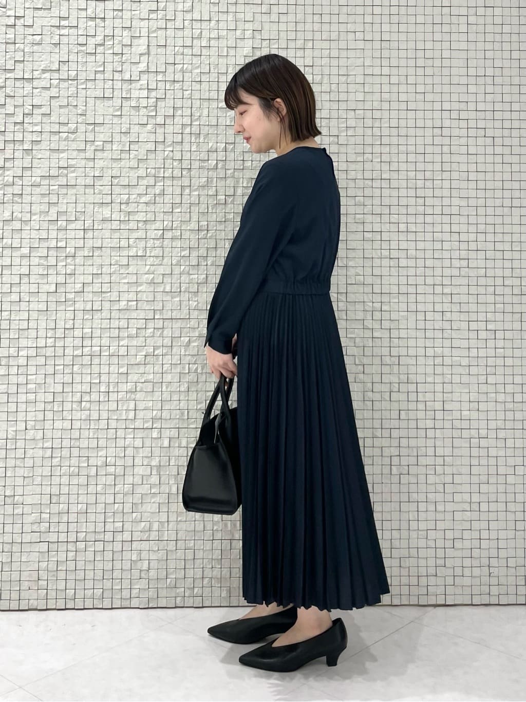 sakuさんの「INDIVI｜【セレモニーにおすすめ！】パール調トップネックレス」を使ったコーディネート
