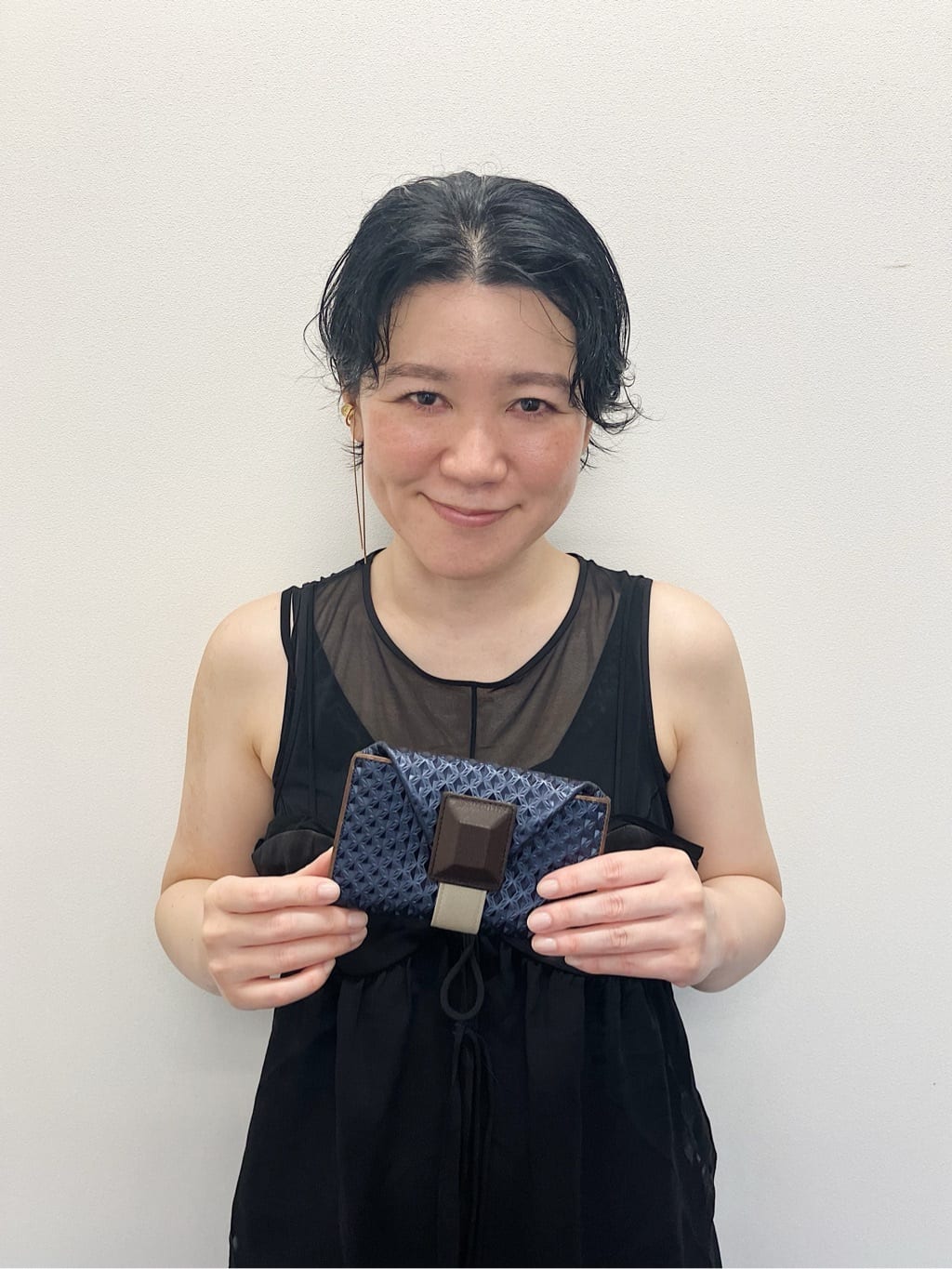 Cさんの「HIROKO HAYASHI｜CARATI（カラーティ）マルチ財布」を使ったコーディネート