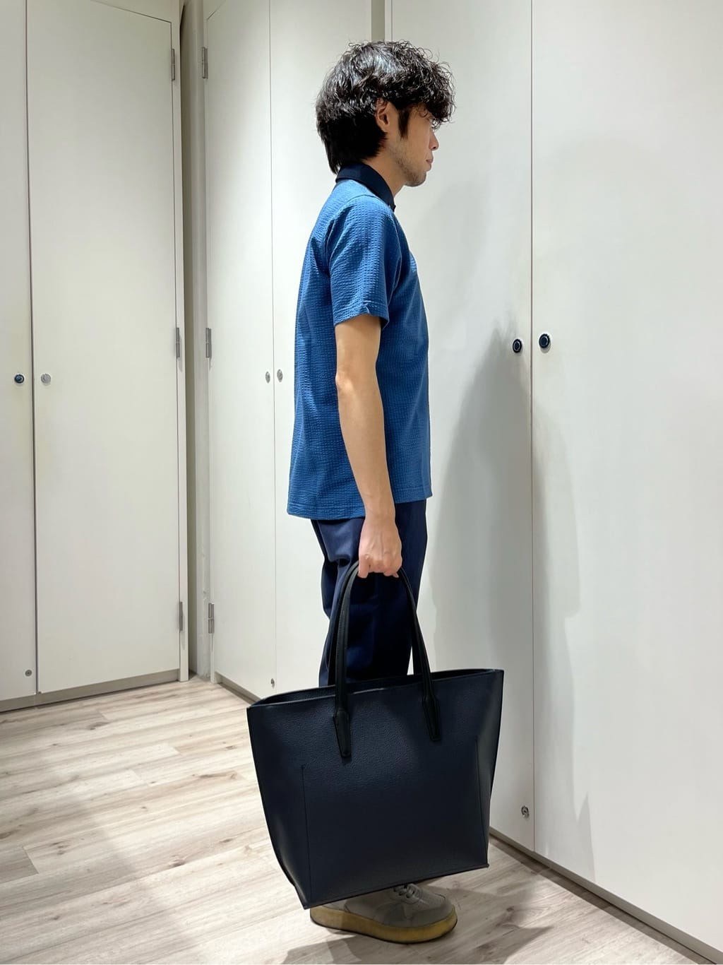URAさんの「TAKEO KIKUCHI｜【全7サイズ&times;8色展開！】トップマルチヘリンボン パンツ」を使ったコーディネート